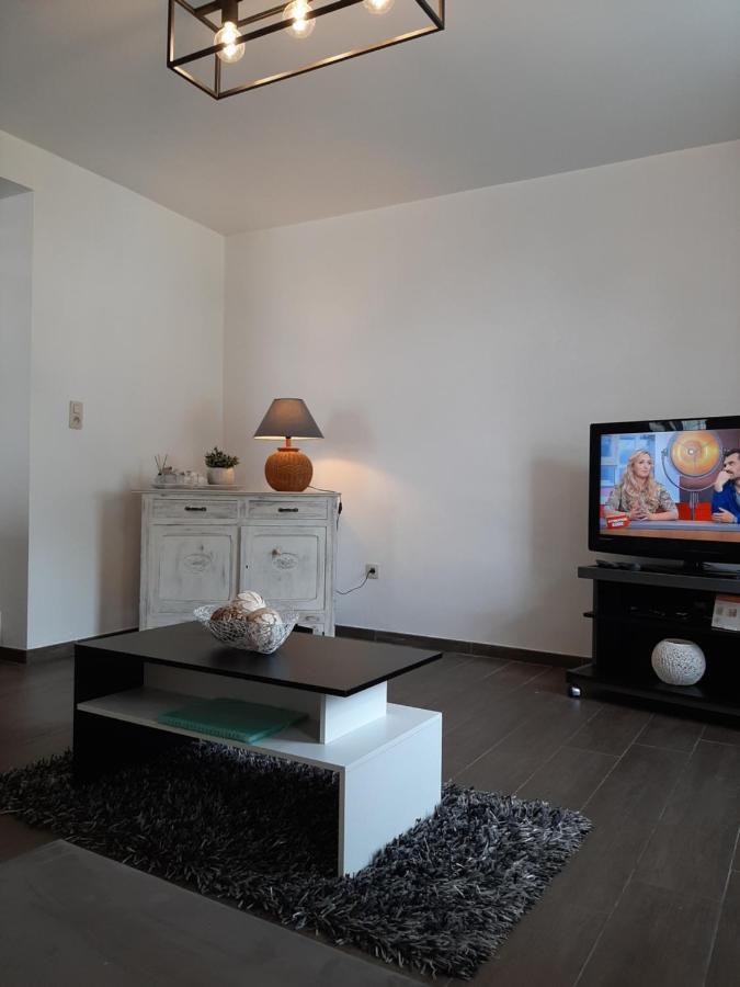 Maison De Campagne En Pierre Bleue-Wifi Et Parking Bousignies-sur-Roc Zewnętrze zdjęcie